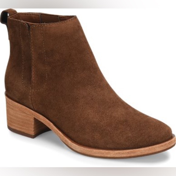 Kork-Ease Mindo Suede sz 7.5 Ankle Boots Chelsea Pull-On Style - Picture 1 of 8